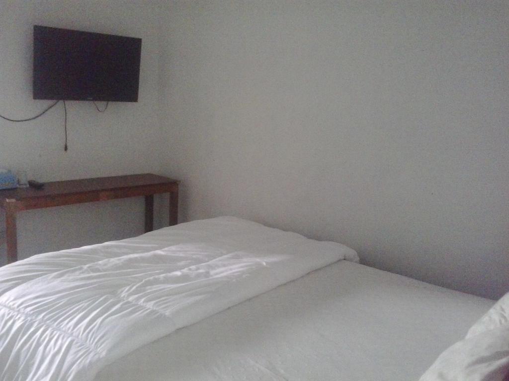 Zameena Guest House Cimahi Exterior foto